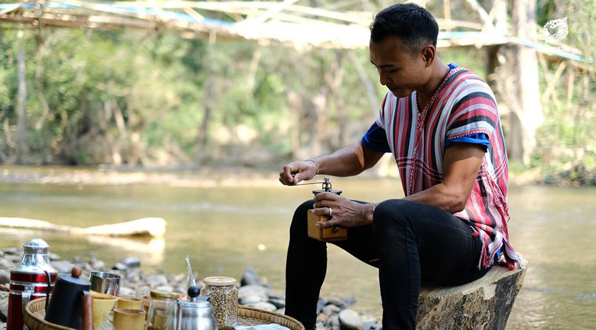 ดริปกาแฟริมห้วยโรคี่ และเรื่องราวของคนปลูก(กาแฟไล่โว่) – ธวัชชัย ไทรสังขทัศนีย์