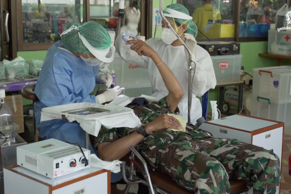 บรรยากาศ หน่วยแพทย์เคลื่อนที่ฯ สภากาชาดไทย เพื่อผู้พิทักษ์ป่า เเละชุมชนรอบป่า