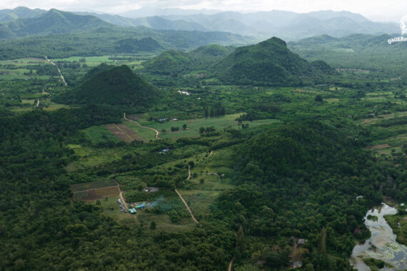 เขตกันชน หรือเขตผลักดัน เหมืองแร่โดโลไมต์รุกใกล้มรดกโลกแก่งกระจาน