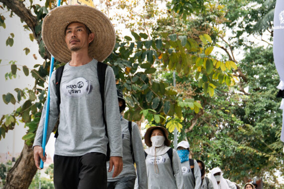 จากฉะเชิงเทรา สู่ทำเนียบรัฐบาล กว่า 125 กิโลเมตร 2 เท้าก้าว 1 ความหวัง 6 วันเดิน ยืนหยัดคัดค้านโรงไฟฟ้าบูรพาฯ