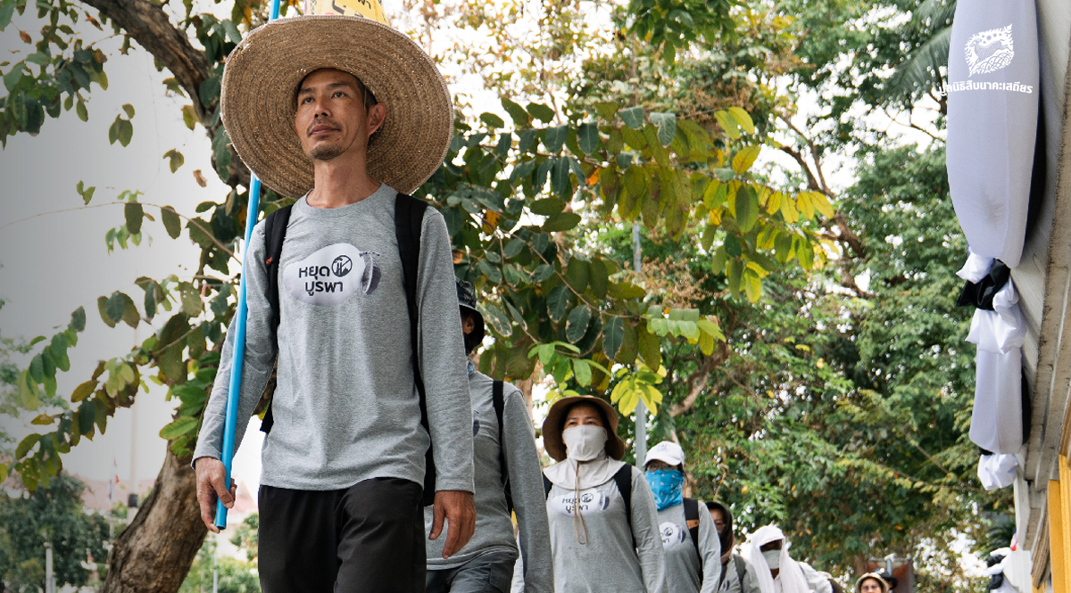 จากฉะเชิงเทรา สู่ทำเนียบรัฐบาล กว่า 125 กิโลเมตร 2 เท้าก้าว 1 ความหวัง 6 วันเดิน ยืนหยัดคัดค้านโรงไฟฟ้าบูรพาฯ